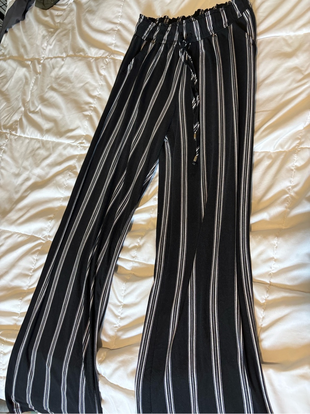 Joe B Black Wide-Leg Pants with White Pinstripes
